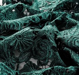 Hrubá krajka  tm.zelená