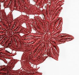 Hrubá krajka vínová