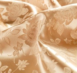 Brokát krojový nepružný zlatavý