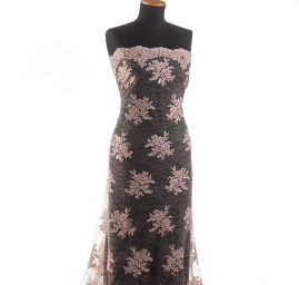 Krajka na vzorovém tylu květy pudrová starorůžová II.jakost