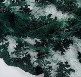 Krajka na vzorovém tylu květy tmavě zelená