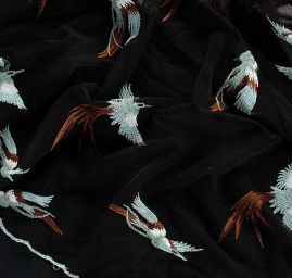 Krajka výšivka na tylu fénix pistácie