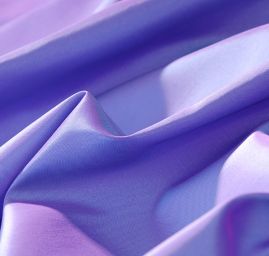 Taft hladký jemný šanžán levandulová barva