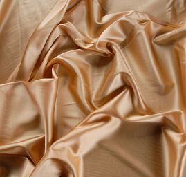 Satén hedvábný pružný broskvové barvy