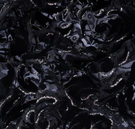 Efektní krajka s aplikací třpytek a sametové výšivky