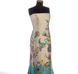 Satén nepružný tisk folklorní motiv květin