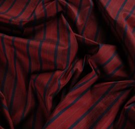 Hedvábná látka proužek vínovomodrá