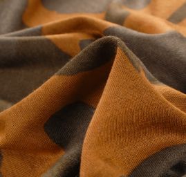 Viskozový úplet vzor maskáč okrová/hnědá