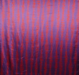 Satén nepružný geometrický motiv fialový/oranžový