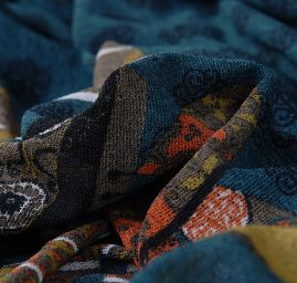 Úplet žoržetového vzhledu kupón petrolej