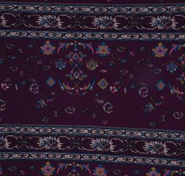 Úplet žoržetového vzhledu tisk etno vínový