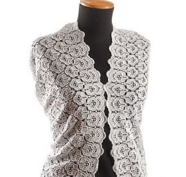 Hrubá krajka vzor růže/lístky bílá