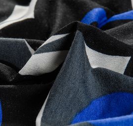 Úplet viskozový květy/geometrický vzor černé/modré