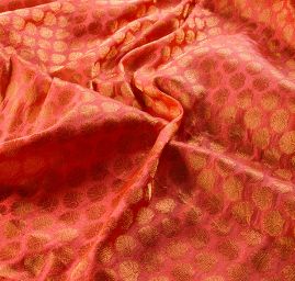 Brokát růžovozlatý lístky