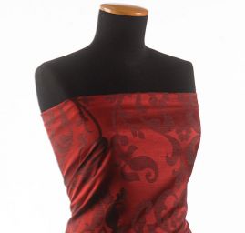 Žakárová látka imitace hedvábí ornament vínová