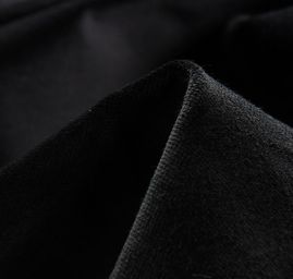 Bavlněný samet černý pevný nehořlavá úprava