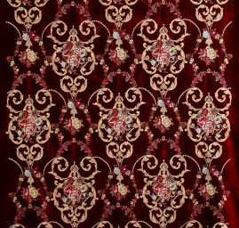 Samet s barokní květinovou výšivkou červený