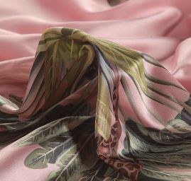 Satén s originálním potiskem Marlen  růžový