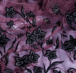 Efektní krajka vyšívaný tyl s bordurou bordó/černá