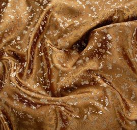 Brokát jemný květinový motiv hnědý