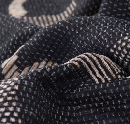 Dekoračné látka vhodná aj na kabát v etno štýle břízovočerná