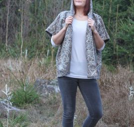 Efektní textilie s nevšední výšivkou