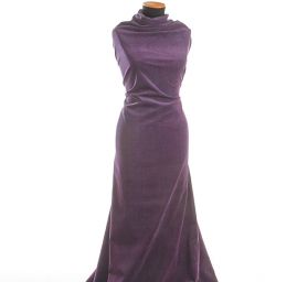 Manšestr nepružný fialovovínové barvy