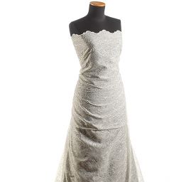 Organza s jemnou lurexovou výšivkou