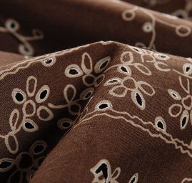 Bavlněná látka prořezávaný květinový vzor