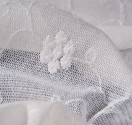 Jemná bavlněná krajka květinový vzor smetanová II.jakost