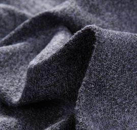 Kostýmová látka Art Fabrics rybí kost modrofialová