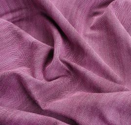 Kostýmová látka Art Fabrics rybí kost fialovočerný melír