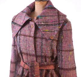 Originálne kabát z ručne tkané metráže vínový