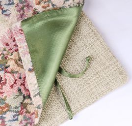 Originálna taška lístoček gobelínový motív