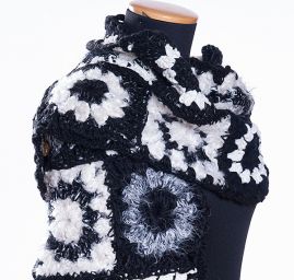 Háčkovaný set čepice šál a rukavice 