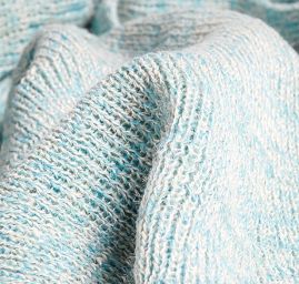 Pletená šála Marlen s melírovými pruhy bílo-tyrkysová