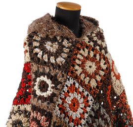 Pončo design MarLen háčkováné s kapucí hnědé