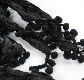 Jemná šála kreš s bambulkami černá