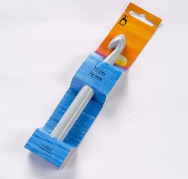 Háček plastový  PONY, vel. 15