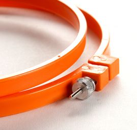 Kruh na vyšívání PONY 15 cm