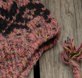 Ručně pletená čepice Marlen "helmička"