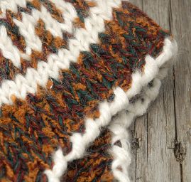 Ručně pletená čepice Marlen "helmička"