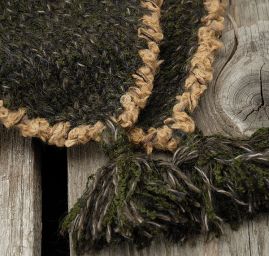 Ručně pletená čepice Marlen "helmička"