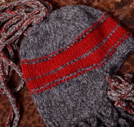 Ručně pletená čepice Marlen "dreďačka"