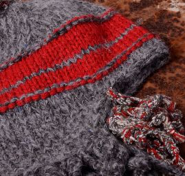 Ručně pletená čepice Marlen "dreďačka"