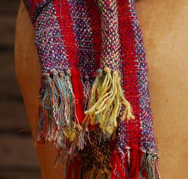 Ručně tkaný pléd Marlen fialovočervený