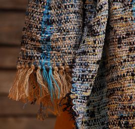 Ručně tkaný pléd Marlen modro-černý melír