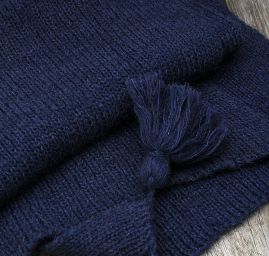 Pletená šála Marlen se střapci