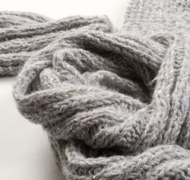 Ručně pletená sada čepice/tunel/návleky sv.šedá