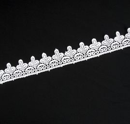 Krajka hrubá lem bílá